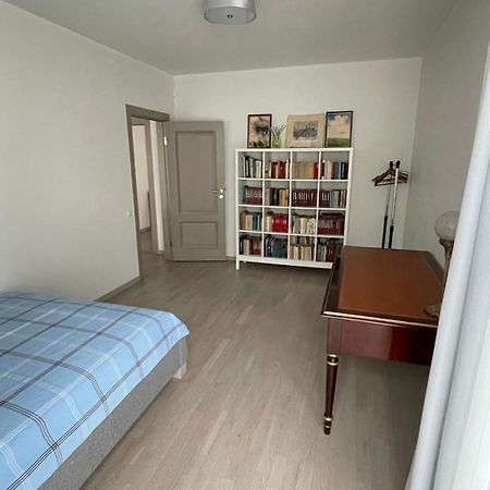 Hugo Apartment & Parking Riga Extérieur photo