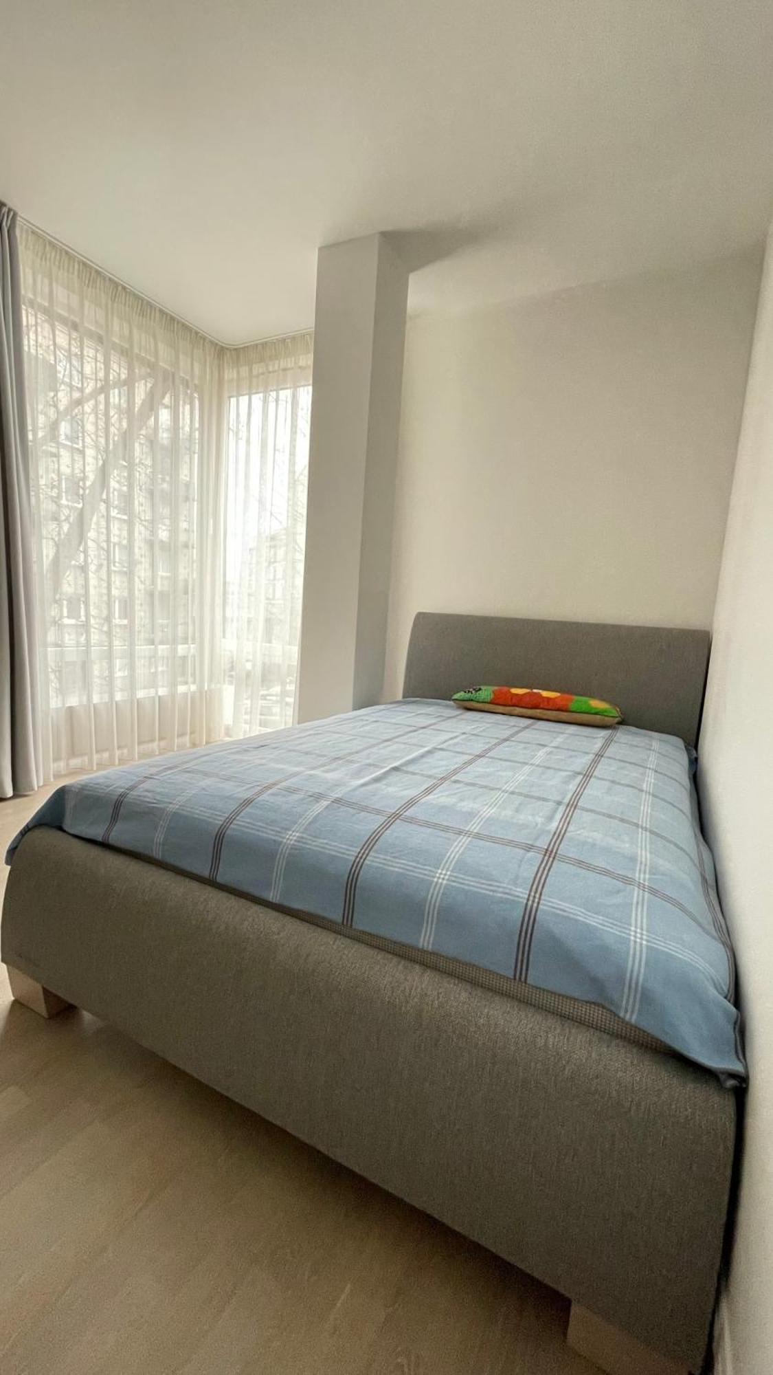 Hugo Apartment & Parking Riga Extérieur photo